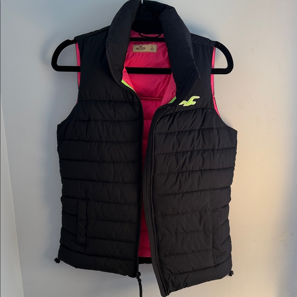 Hollister Navy Blue Vest with Pink Interior
